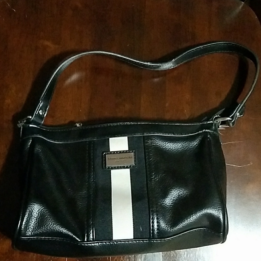 Tommy Hilfiger bag